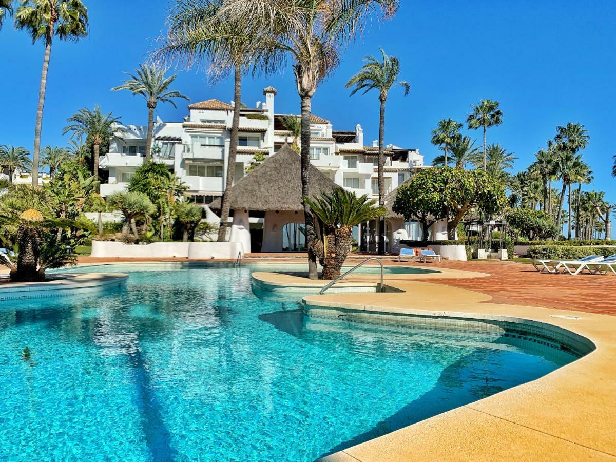Alcazaba Beach Apartment 3302 Estepona Exterior photo