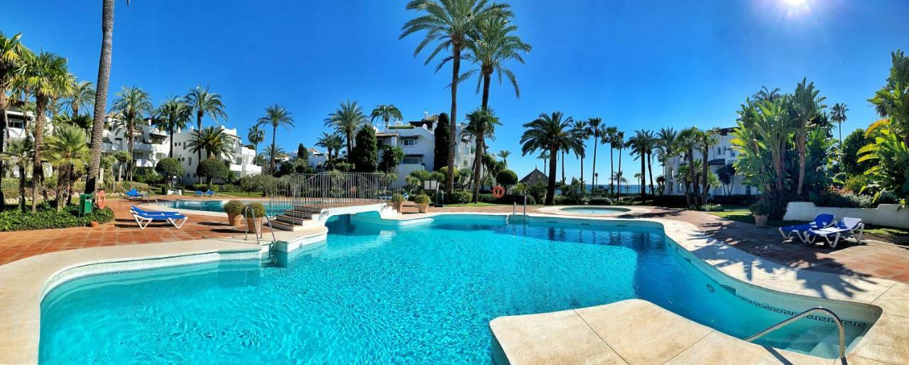 Alcazaba Beach Apartment 3302 Estepona Exterior photo